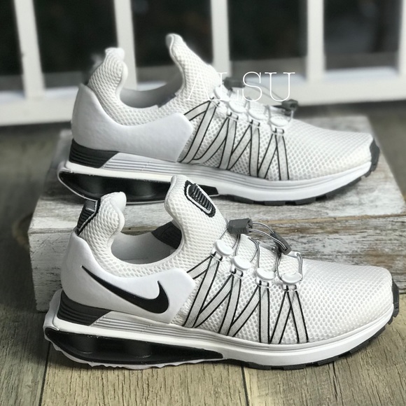 nike zoom 2k zoom air 2000